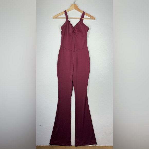 Weissman Maroon Jumpsuit Plain Flare Legs NEW - Picture 1 of 8